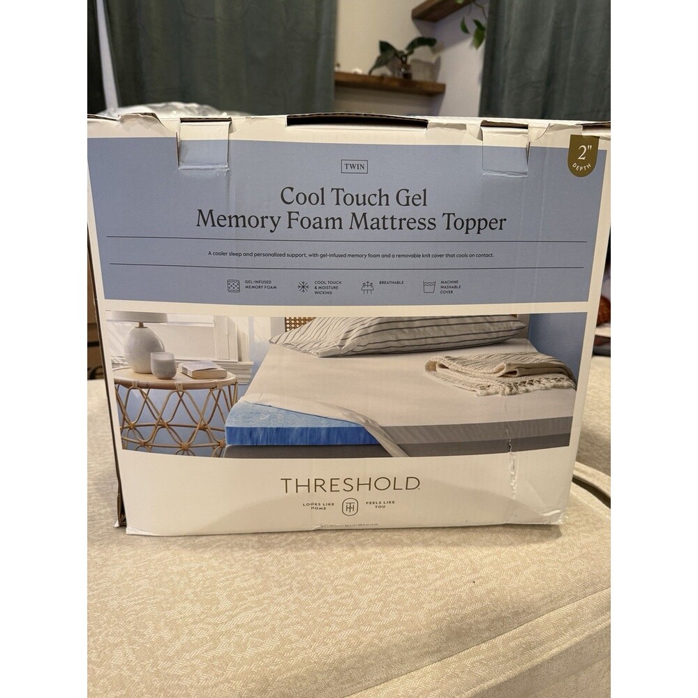 Threshold Twin Cool Touch Memory Foam Mattress Topper 2in